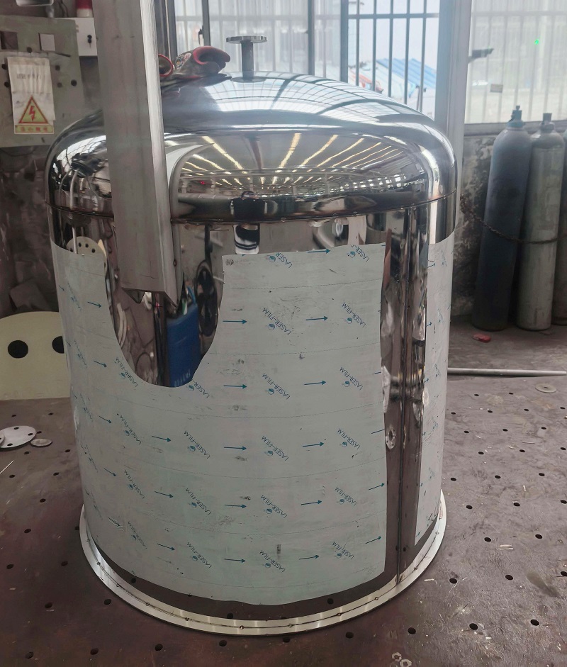 福建不锈钢外镜面储罐行业应用中的工艺